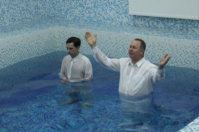 Водне хрещення в церкві Благодать, фото 9