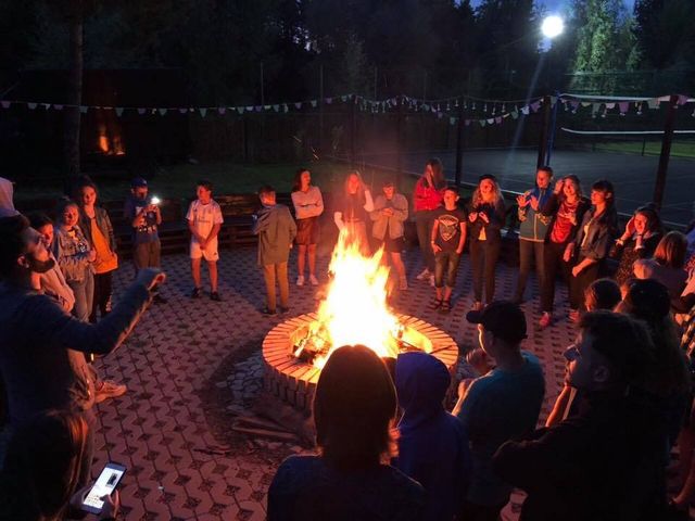 Близько 60 дітей відпочивають в таборі Insta Camp в фастівському районі в мальовничому місці серед лісу на березі чудового озера з командою наставників з церкви Благодать!, фото 10